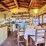 Casa Vania By Posarellivillas Vila