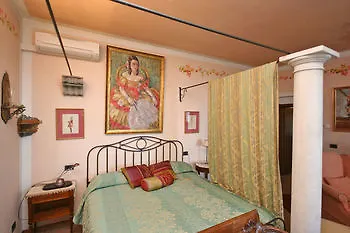 Casa Vania By Posarellivillas فيلة Donnini