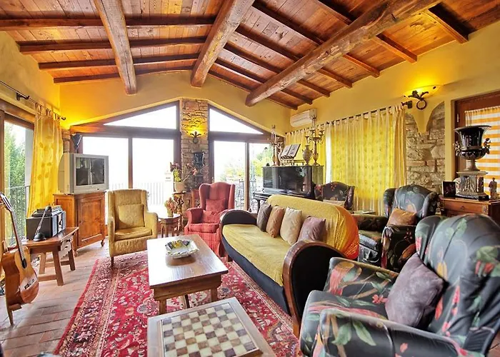 Casa Vania By Posarellivillas Donnini